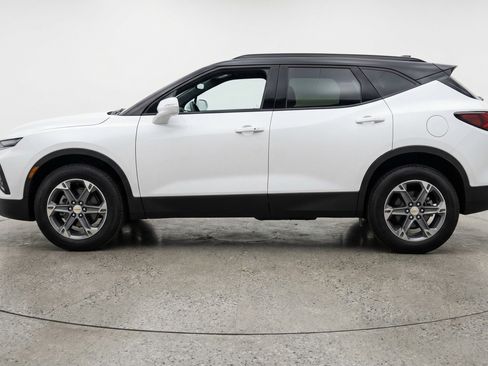 Used 2025 Chevrolet Blazer LT FWD image 5