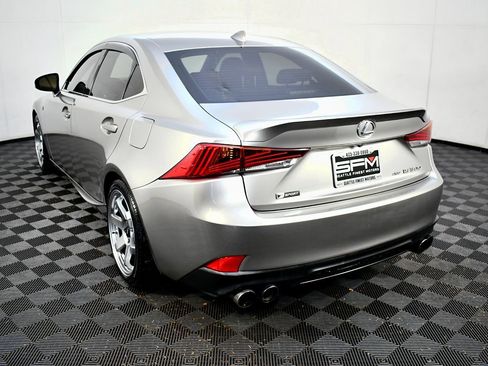 Used 2017 Lexus IS 300 F Sport w/ F Sport Package image 10