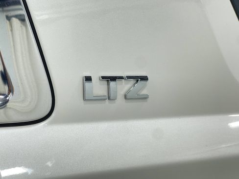 Used 2015 Chevrolet Tahoe LTZ AWD/4WD image 43
