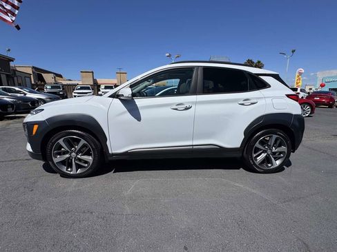 Used 2021 Hyundai Kona Limited w/ Cargo Package FWD image 7