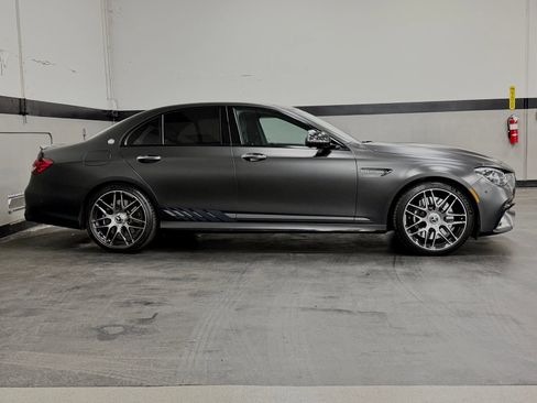 Used 2023 Mercedes-Benz E 63 AMG S image 5
