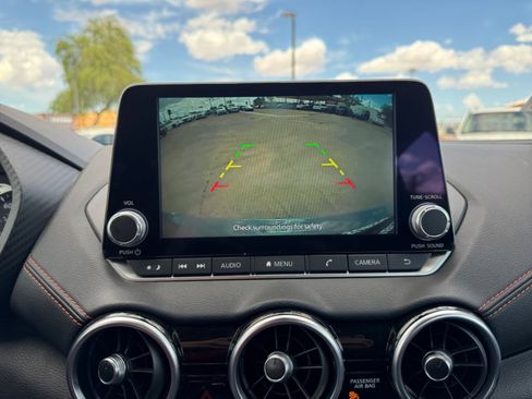 Used 2025 Nissan Sentra SR w/ Midnight Edition FWD image 21