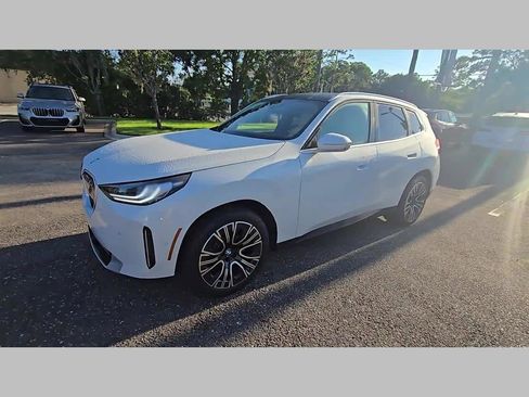 New 2025 BMW X3 xDrive30i w/ Premium Package image 25