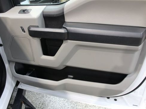 Used 2020 Ford F250 XL w/ Power Equipment Group image 23