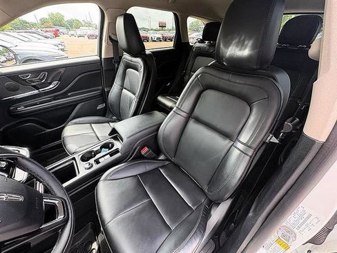Used 2023 Lincoln Corsair FWD image 16