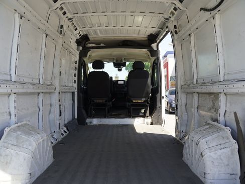 Used 2023 RAM ProMaster 2500 FWD image 13
