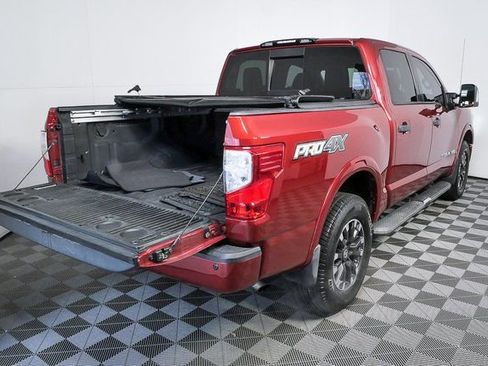 Used 2018 Nissan Titan PRO-4X w/ Pro-4x Convenience Package image 22