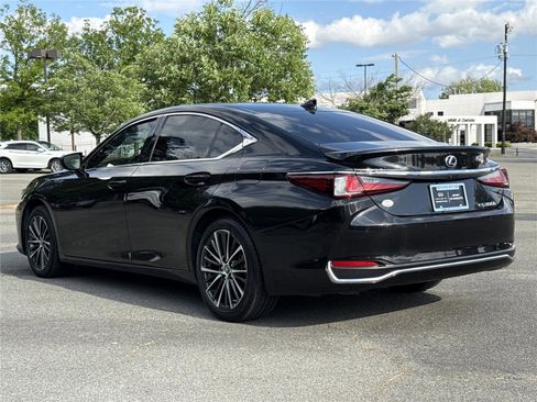 Used 2022 Lexus ES 300h w/ Premium Package FWD image 28