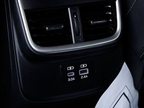 Used 2025 Subaru Outback Onyx Edition AWD/4WD image 20