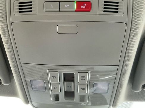 New 2026 Volkswagen Jetta SE image 25