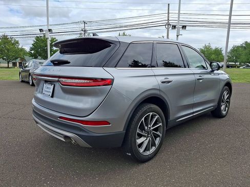 Used 2023 Lincoln Corsair AWD w/ Equipment Group 101A image 9