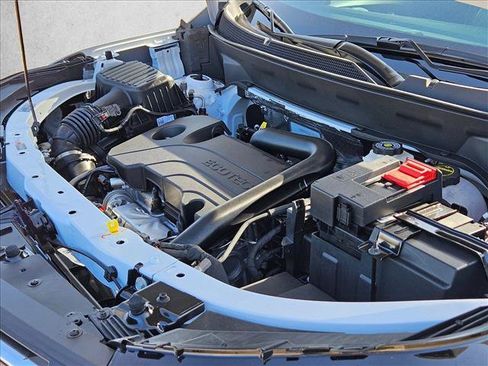 New 2027 Chevrolet Equinox LT FWD image 17