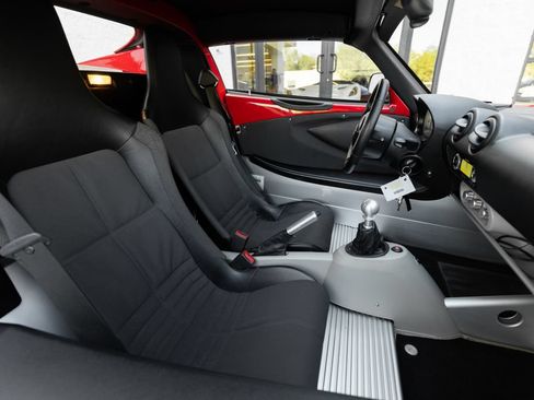 Used 2005 Lotus Elise RWD image 19
