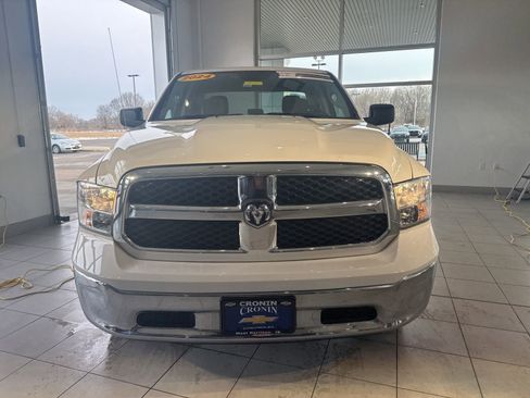 Used 2024 RAM 1500 Classic SLT image 2