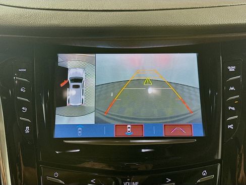 Used 2018 Cadillac Escalade Luxury image 22