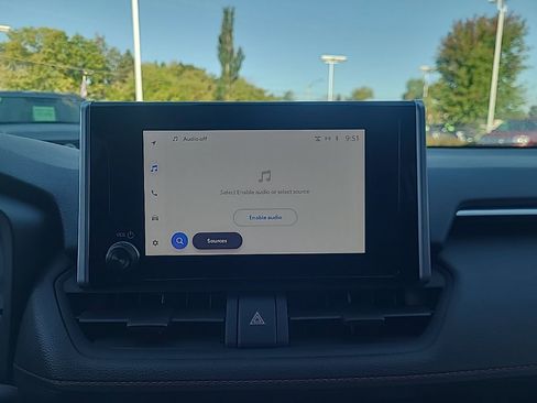 Used 2023 Toyota RAV4 SE image 19