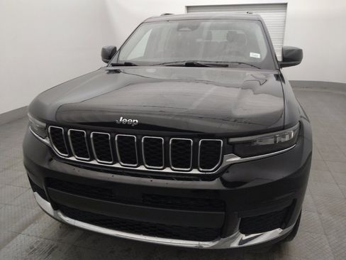 Used 2023 Jeep Grand Cherokee L Laredo AWD/4WD image 15