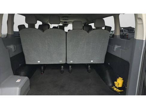 Used 2016 Ford Transit 350 XL RWD image 9