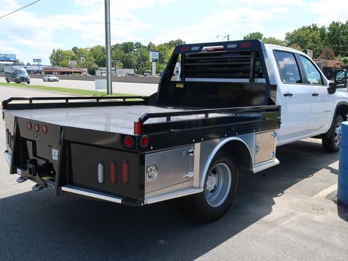New 2025 Chevrolet Silverado 3500 W/T w/ WT Convenience Package image 7