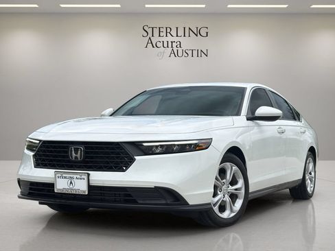 Used 2025 Honda Accord LX image 1