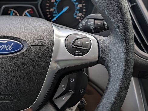 Used 2014 Ford Escape SE w/ Equipment Group 201A FWD image 26
