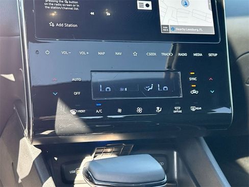 Certified 2023 Hyundai Santa Cruz Limited image 27