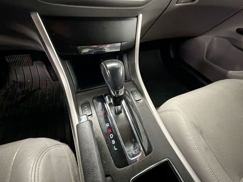 Used 2015 Honda Accord EX-L image 15