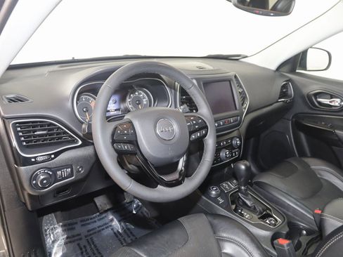 Used 2023 Jeep Cherokee Altitude Lux image 24