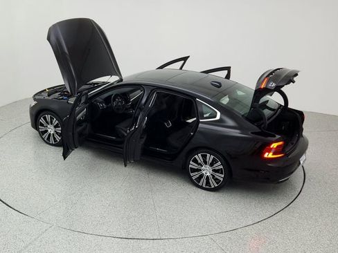 Certified 2023 Volvo S90 B6 Plus w/ Protection Package Premier image 42