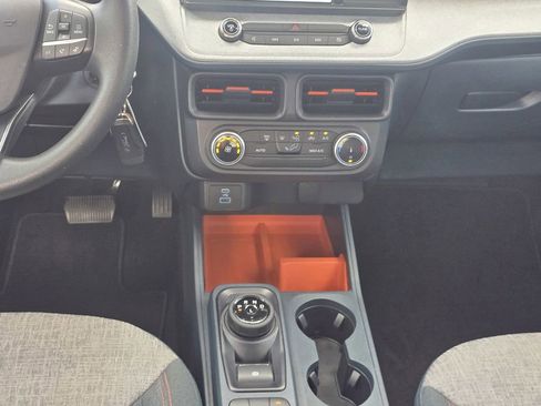 Used 2024 Ford Maverick XLT image 18