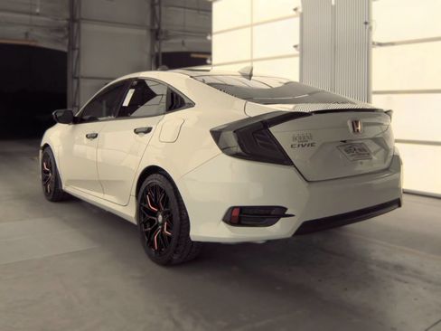 Used 2017 Honda Civic EX-L image 6