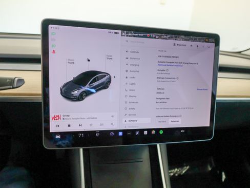 Used 2020 Tesla Model 3 Long Range image 39