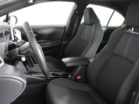 Used 2020 Toyota Corolla SE image 18