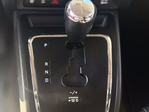 Used 2016 Jeep Patriot High Altitude FWD image 24