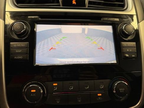 Used 2018 Nissan Altima 2.5 SR w/ SR Special Edition FWD image 19