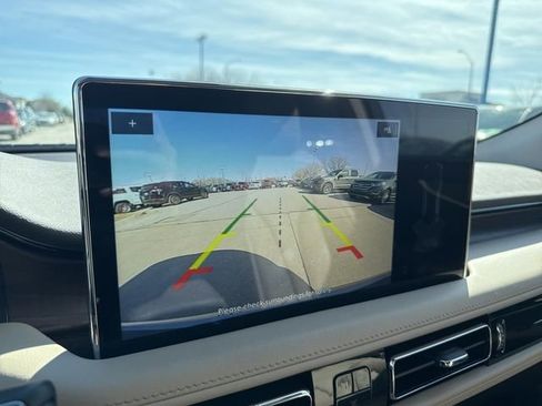 Certified 2023 Lincoln Nautilus Reserve w/ Luxury Package image 30