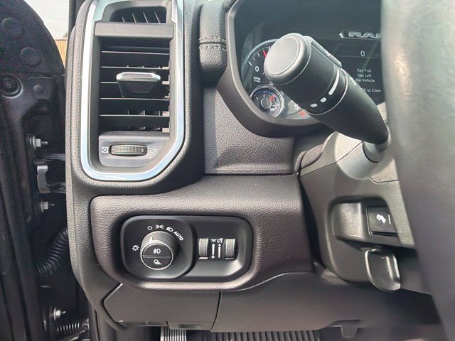 Used 2023 RAM 3500 Laramie AWD/4WD image 25