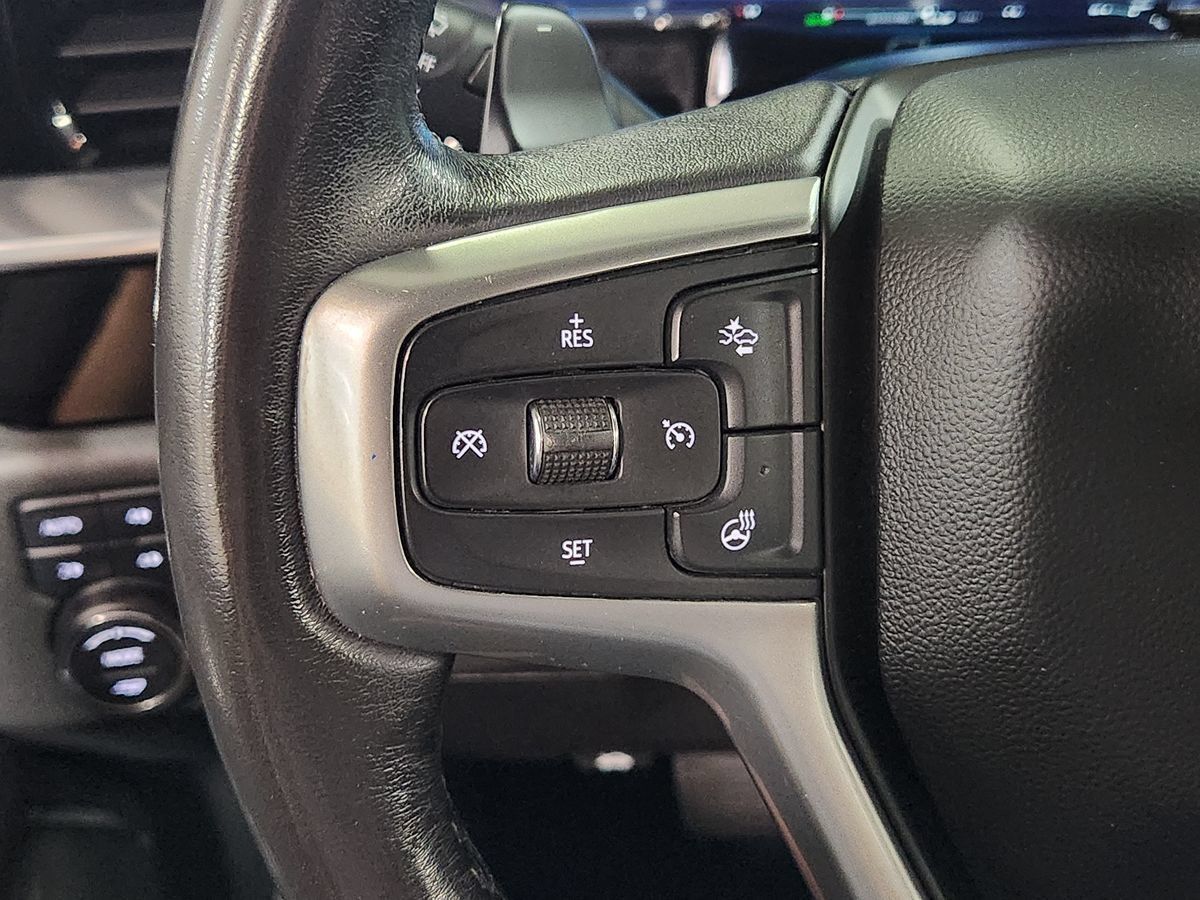Used 2022 Chevrolet Silverado 1500 LTZ AWD/4WD image 49