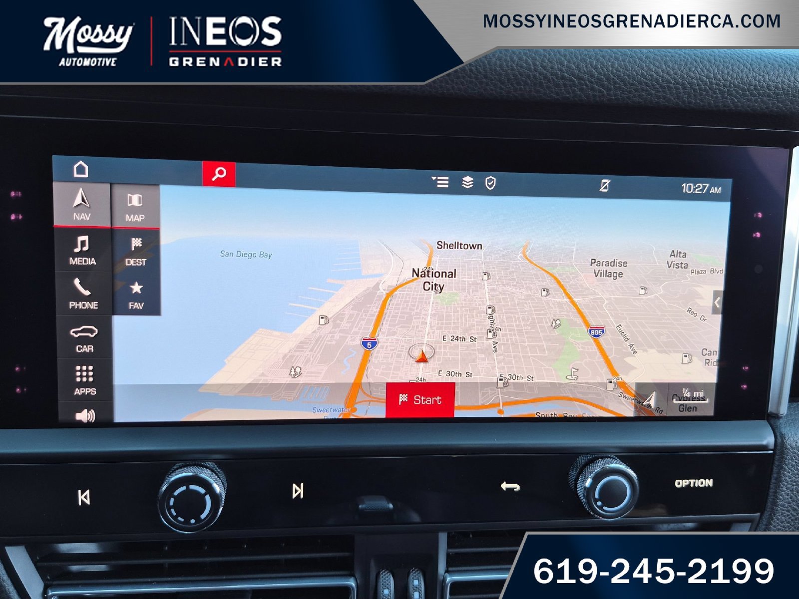 Used 2023 Porsche Macan AWD/4WD image 21