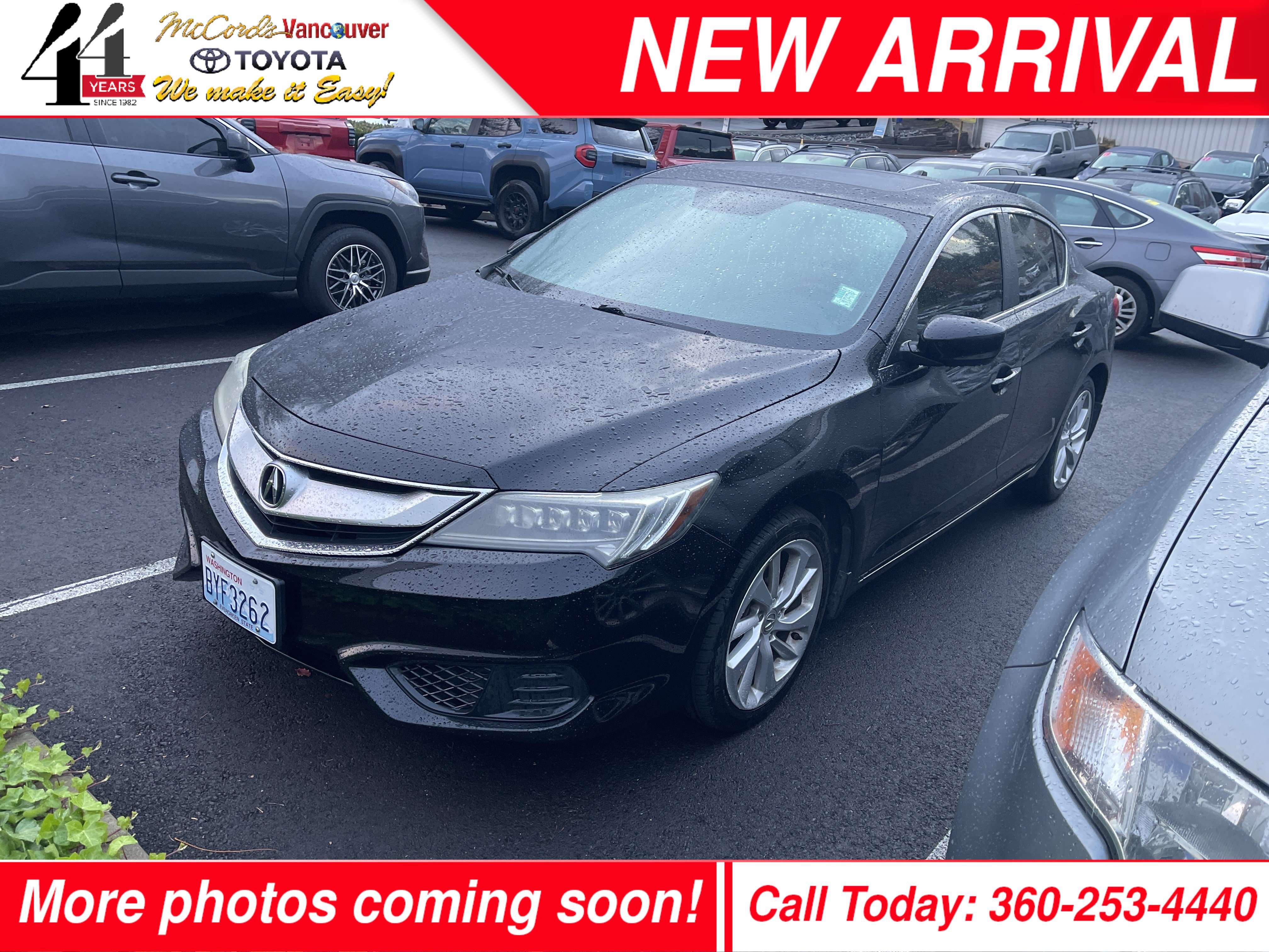 Used 2017 Acura ILX FWD image 1