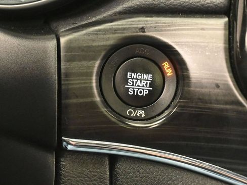 Used 2021 Jeep Grand Cherokee Limited w/ Quick Order Package 28K 80th RWD image 28
