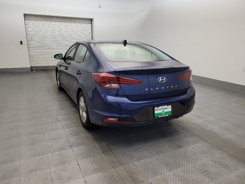 Used 2019 Hyundai Elantra SEL image 6