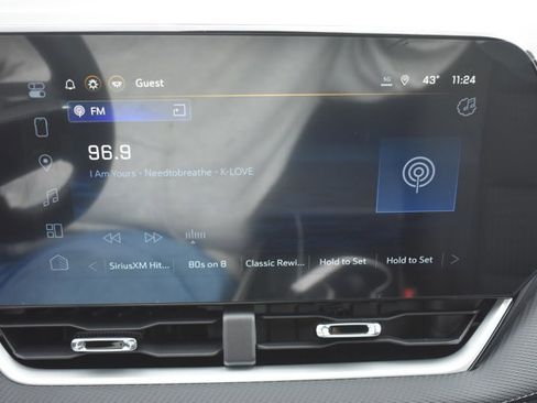 New 2026 Chevrolet Equinox LT image 22