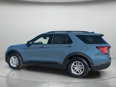 New 2026 Ford Explorer Active image 17