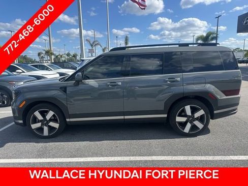 Used 2024 Hyundai Santa Fe Limited FWD image 4