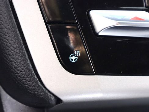 Used 2023 Ford Explorer XLT w/ Equipment Group 202A image 22