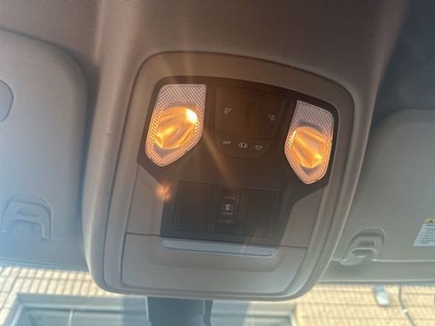 Used 2020 RAM 1500 Big Horn image 13