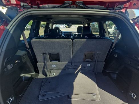 Used 2021 Jeep Grand Cherokee L Laredo RWD image 9