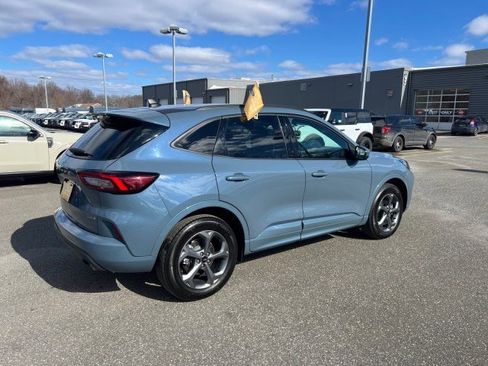 Certified 2024 Ford Escape ST-Line Select image 5