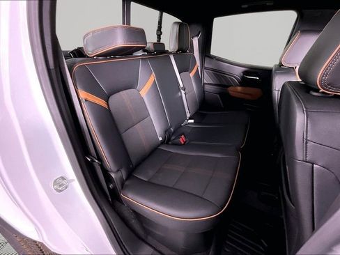 New 2026 GMC Canyon AT4 image 10